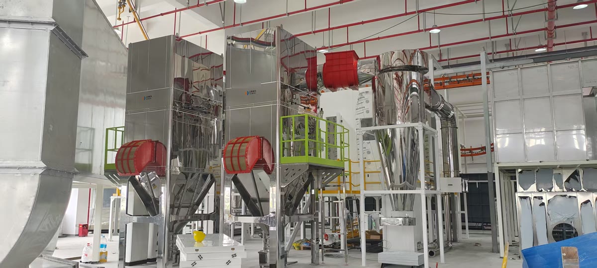 Stainless cyclone filters with explosion venting devices